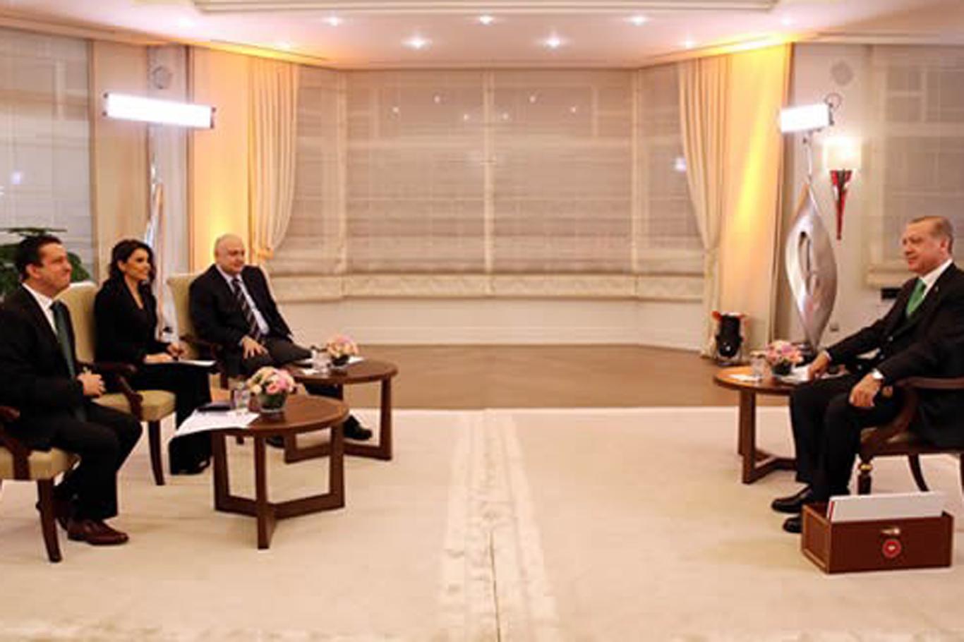 Cumhurbaşkanı Erdoğan: PKK'yla verdiğimiz mücadele üniter yapının en güzel örneğidir Cumhurbaşkanı Erdoğan: PKK'yla verdiğimiz mücadele üniter yapının en güzel örneğidir